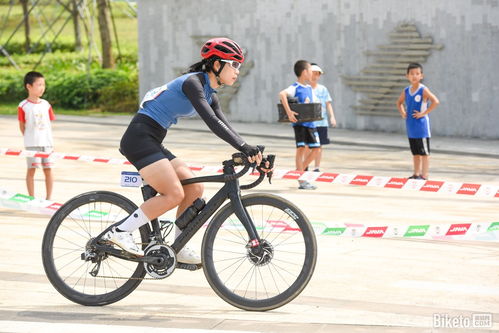 最強(qiáng)大腿實(shí)力比拼 2023 java杯鳳凰山自行車 tt 挑戰(zhàn)賽